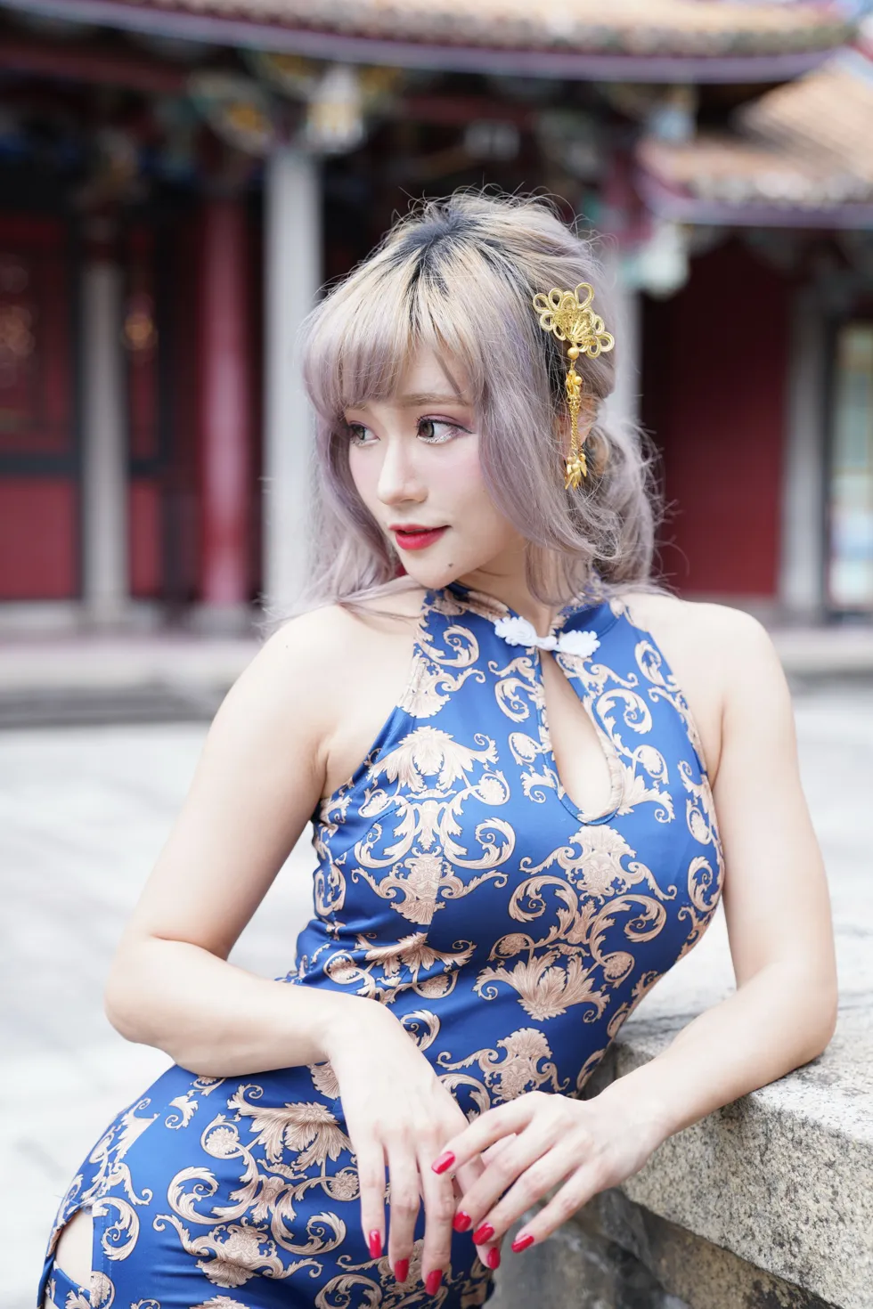 [Mzsock] NO.149 Xue Kaiyun blue flower short cheongsam with high heels and beautiful legs street photography#[105P]-99