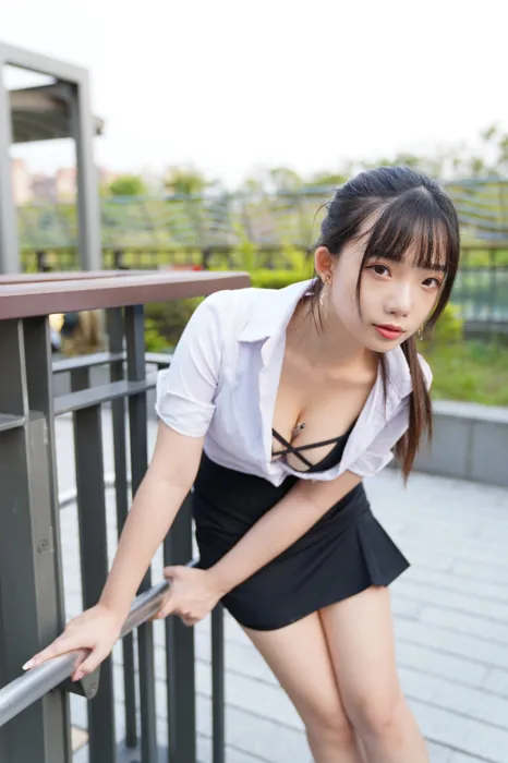 [Mzsock] NO.078 Chen Jialin OL short skirt high heels beautiful legs outdoor shot street photography#[100P]-85