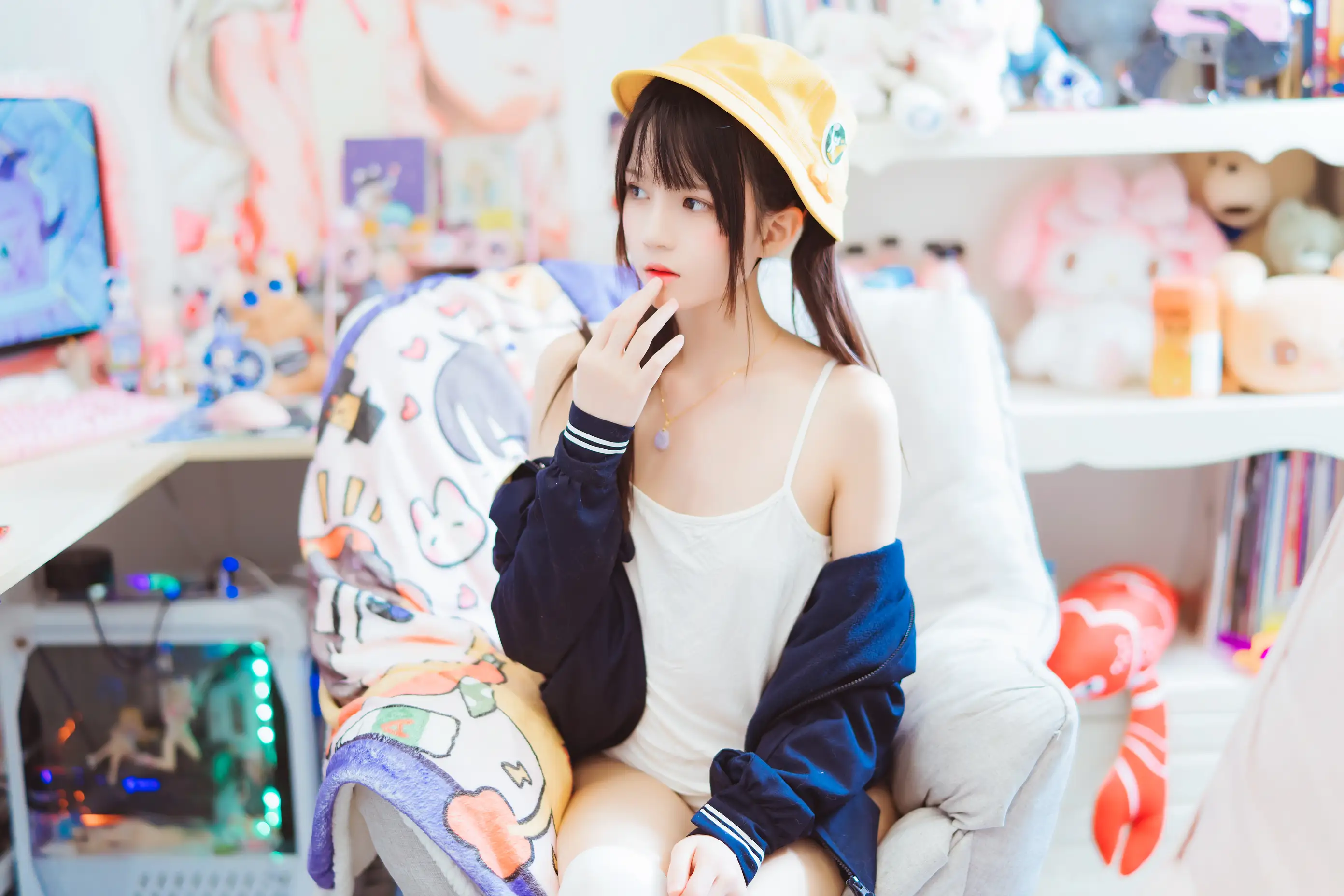 [YITUYU] 2022.05.17 Vol.0911 – Milk Peach Sakura peach meow#[33P]-11